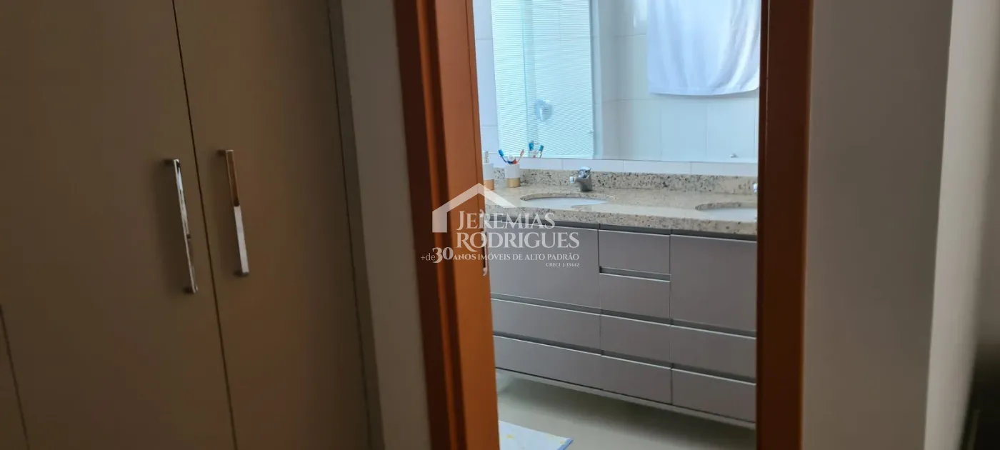 Apartamento à venda com 3 suítes, 155 m² no Condomínio Residencial Renaissance em Taubaté/SP.