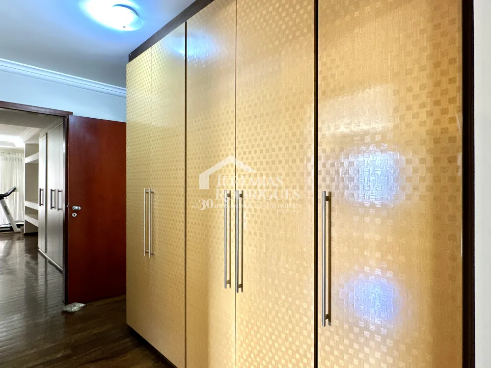 Casa com 4 quartos, 617 m² - Condomínio Taubaté Village - Taubaté/SP