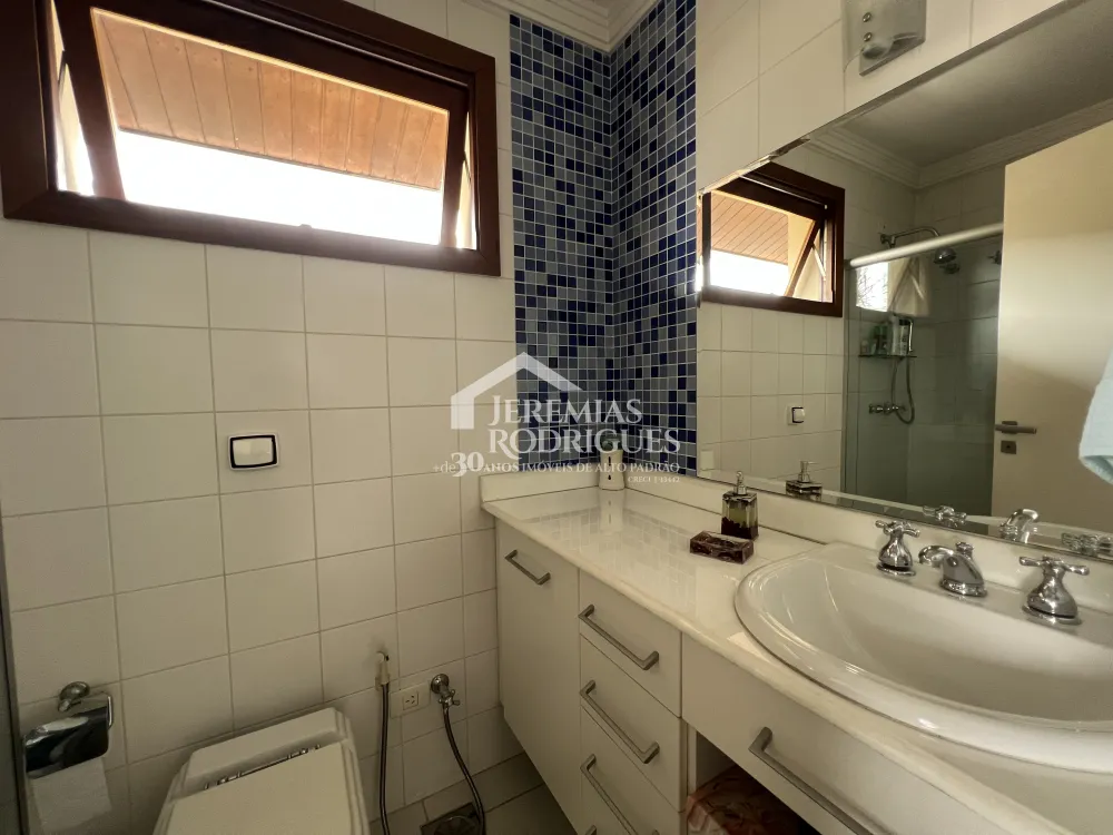 Casa com 3 quartos, 423 m² - Condomínio Taubaté Village - Taubaté/SP