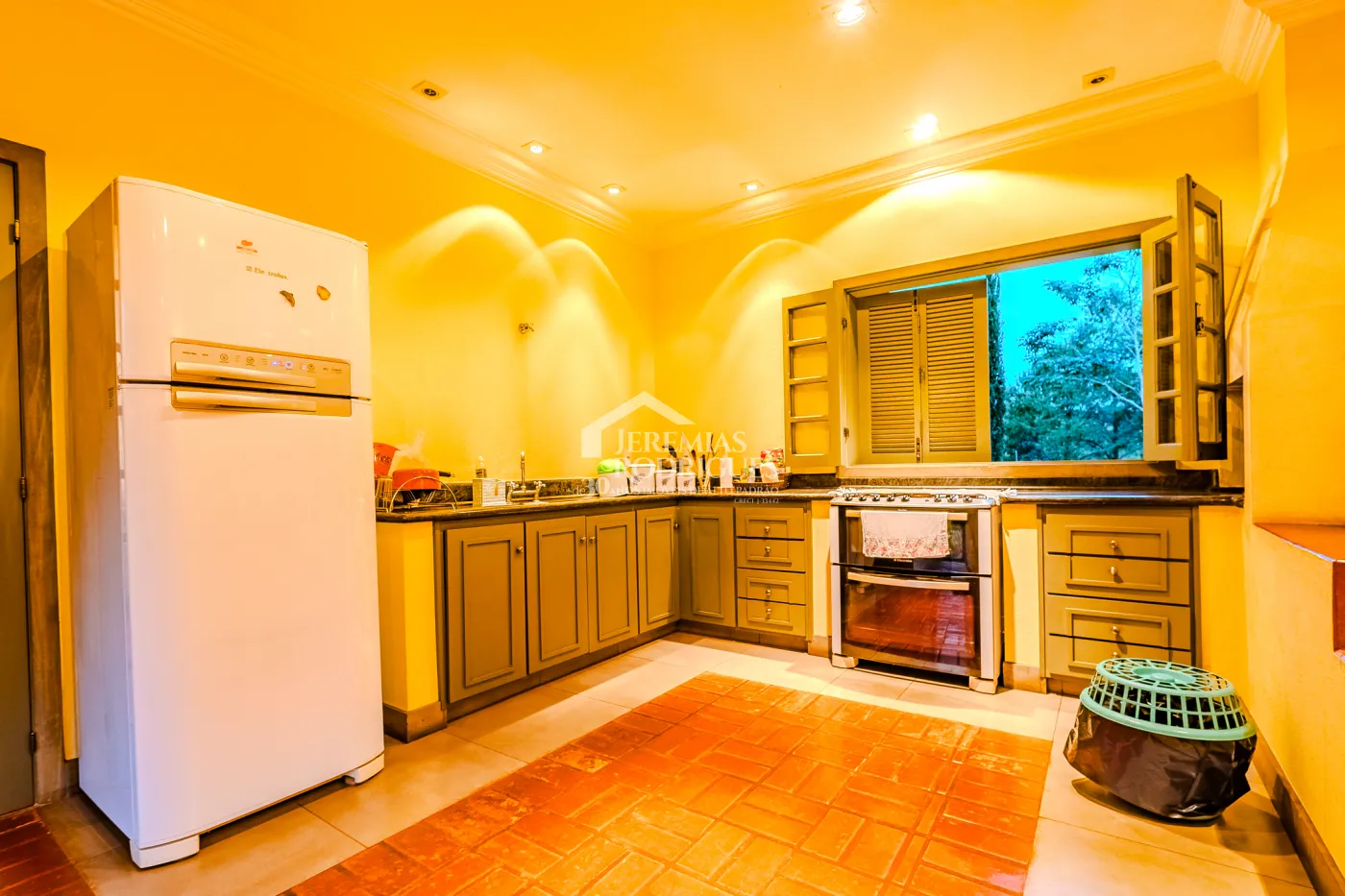 Casa à venda por R$ 6.200.000,00 - Cunha/SP