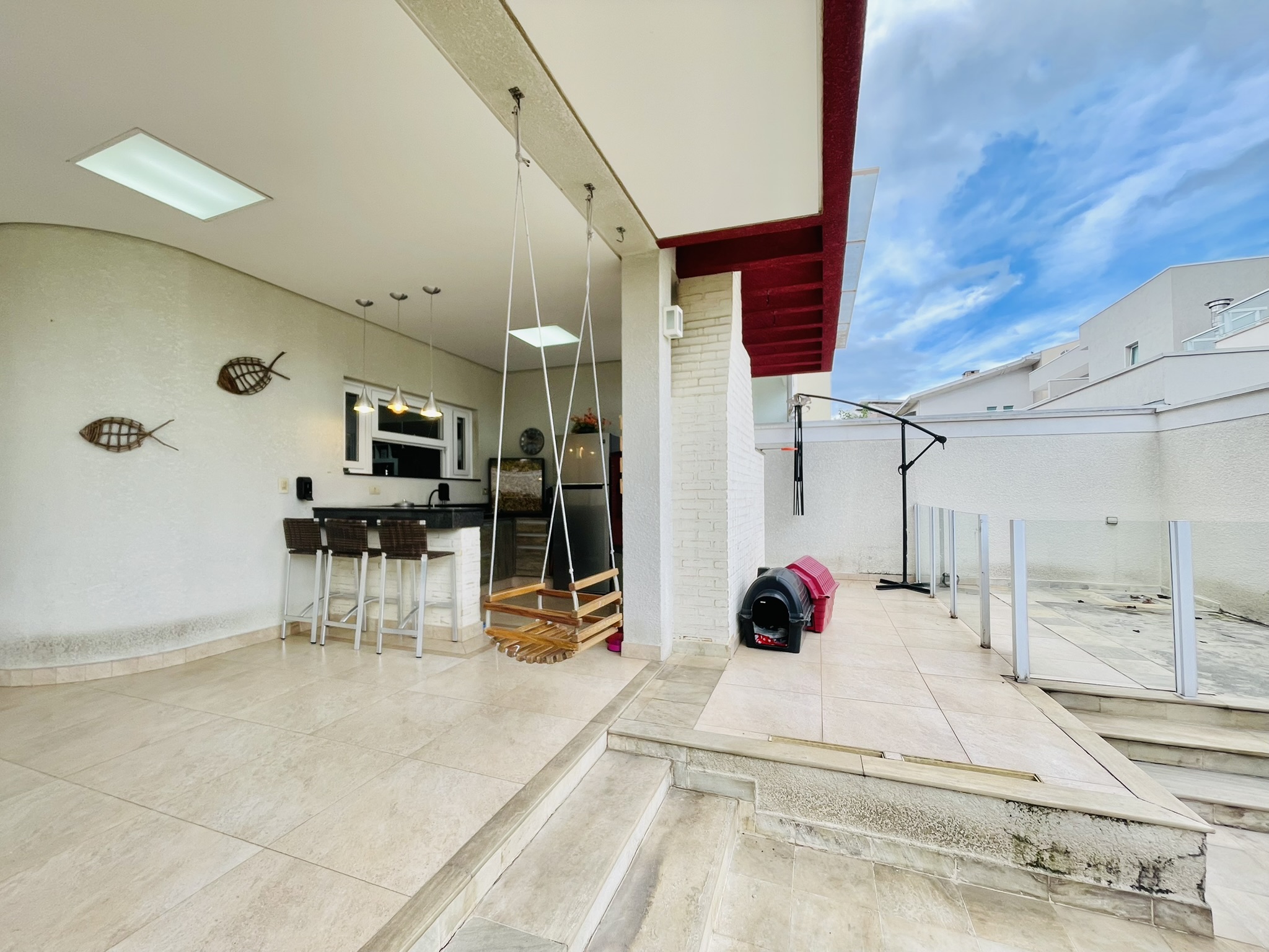 Casa para venda com 4 dormitórios no Condomínio Campos Do Conde I em Tremembé/SP