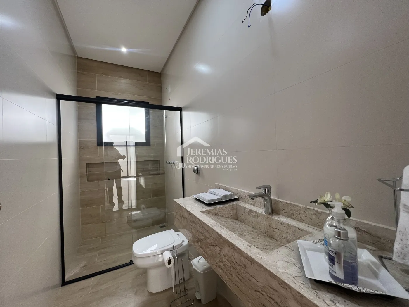 Casa com 4 dormitórios, 245 m² - Condomínio Colinas do Belém - Taubaté/SP