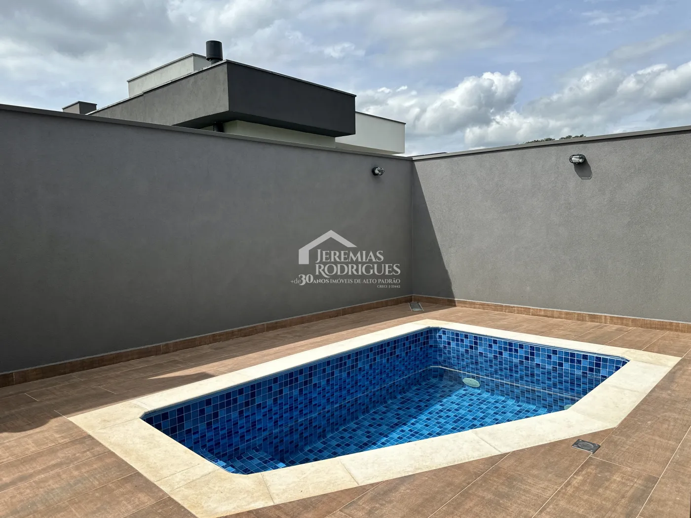 Casa para venda e locação com 3 suítes no Condomínio Cyrela Landscape em Taubaté/SP.