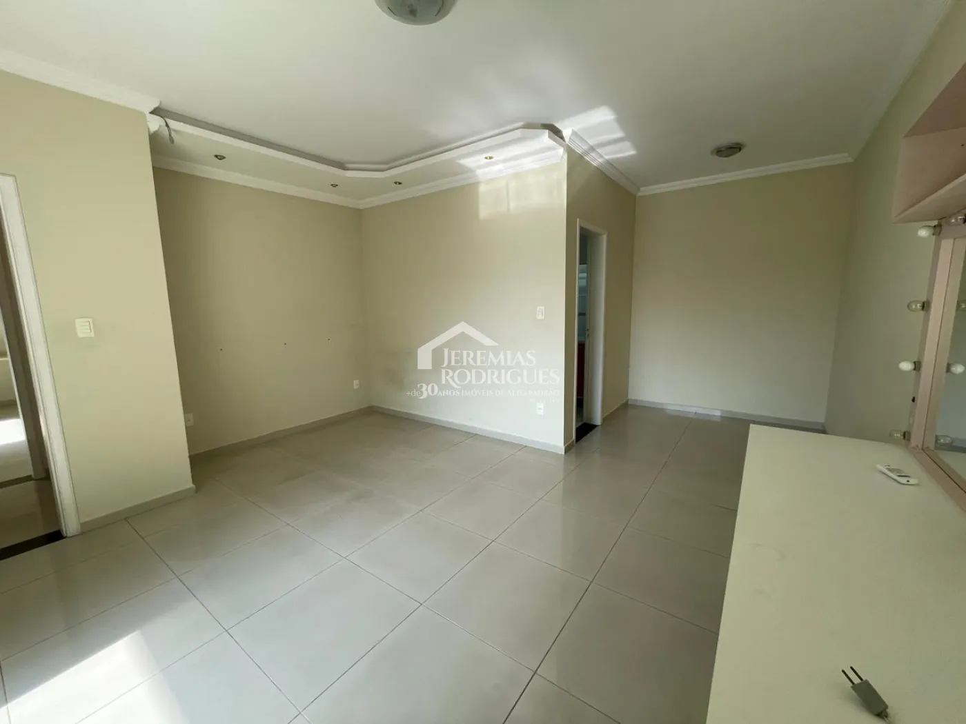 Casa com 3 dormitórios, 379 m² - Condomínio Real Ville - Pindamonhangaba/SP