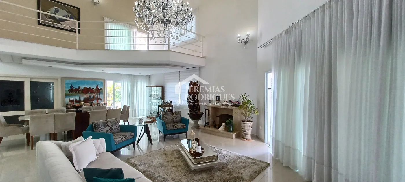 Casa disponível para venda e locação no Condomínio Colonial Village I em Pindamonhangaba/SP