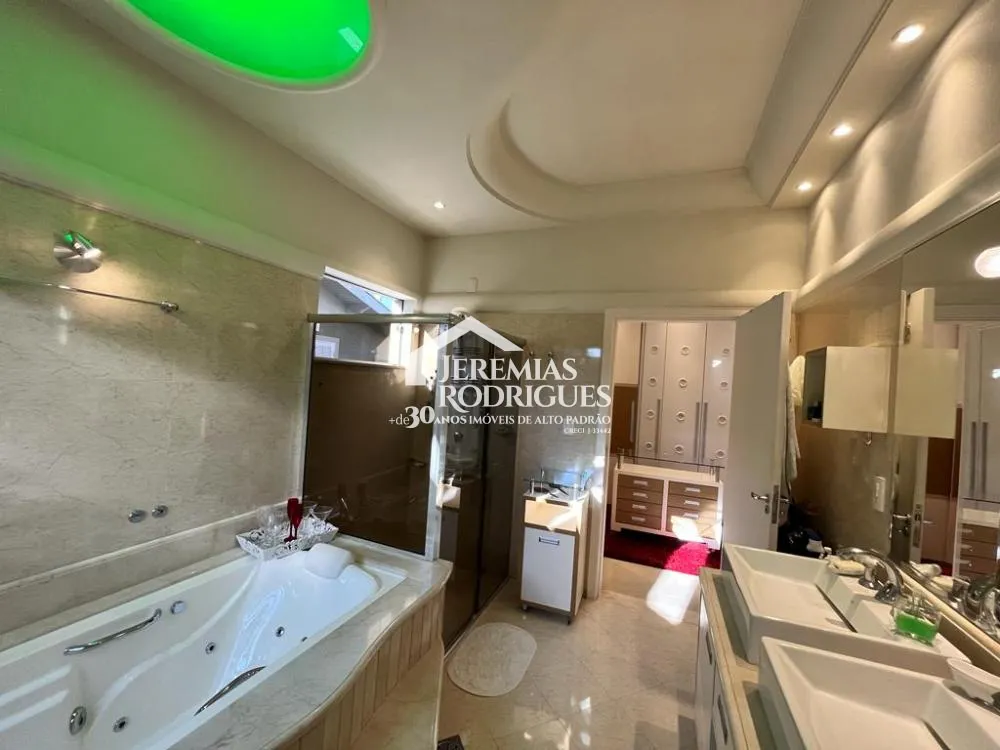 Casa com 4 quartos, 420 m² - Condomínio Portal do Sol - Taubaté/SP