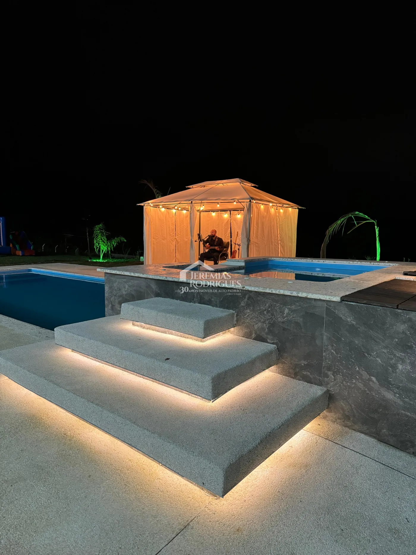 Casa à venda por R$ 1.700.000,00 - Taubaté/SP