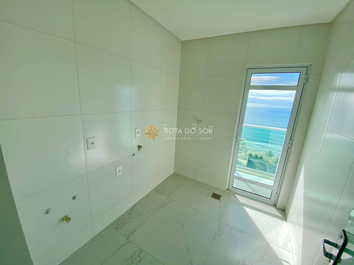 Residencial Garden Square Apartamento Vista Mar 4 Suítes em Meia Praia Itapema/SC — foto 12