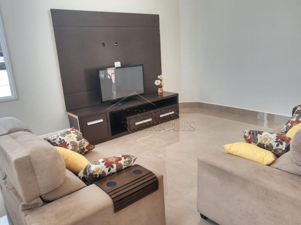 Casa à venda por R$ 1.700.000,00 - Pindamonhangaba/SP