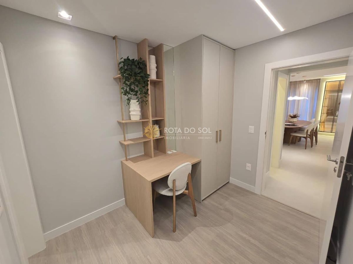 Impéria del Mare Apartamento com 4 Suítes e 3 Vagas na Meia Praia — foto 13