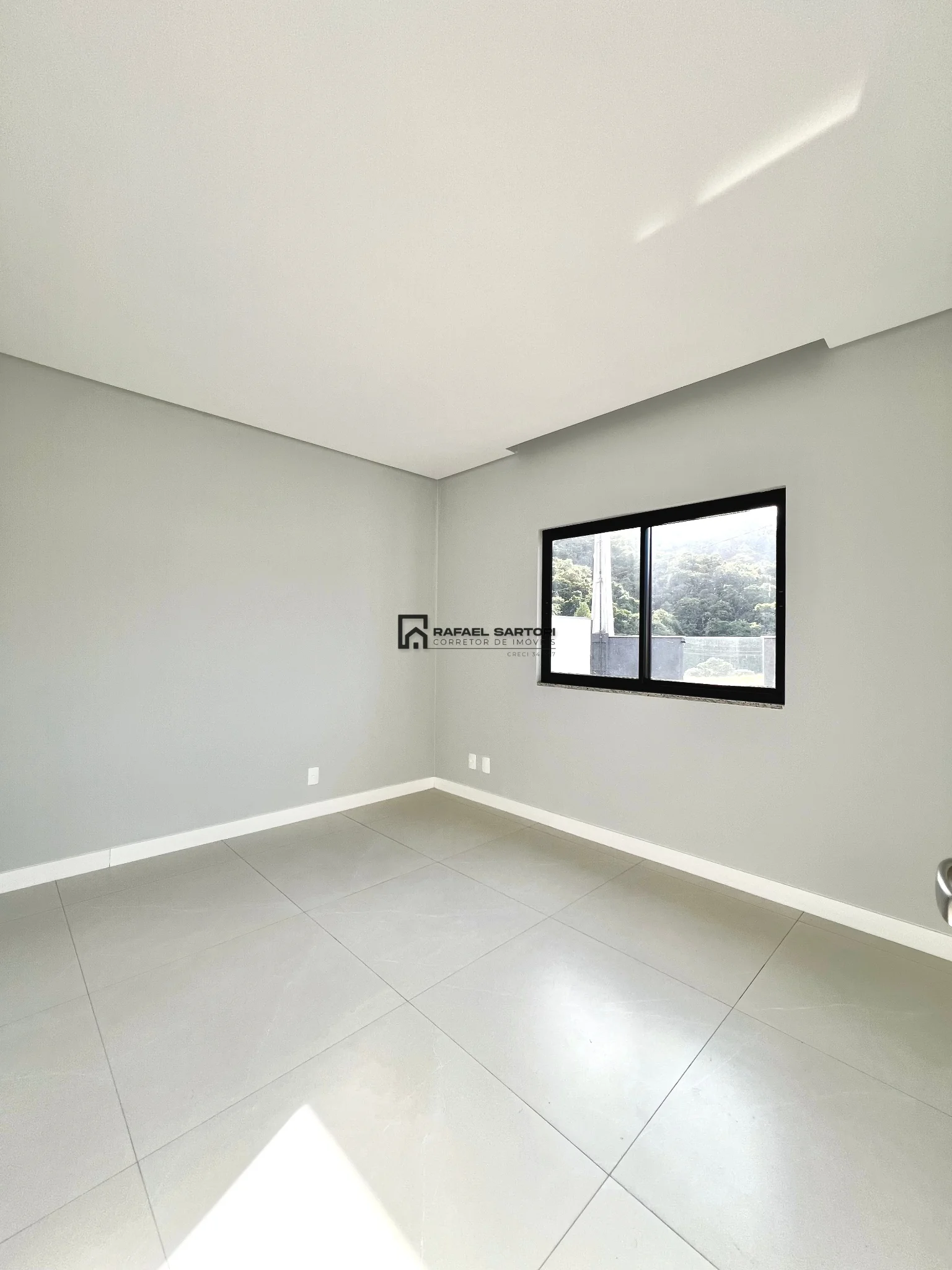 CASA NOVA BAIRRO ESTRADA NOVA