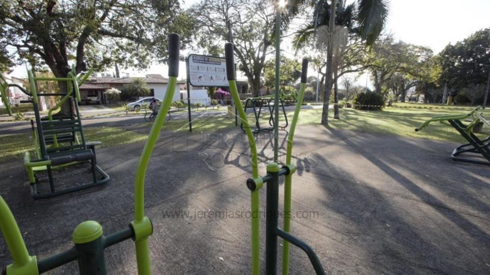 Casa à venda por R$ 2.455.000,00 - Pindamonhangaba/SP