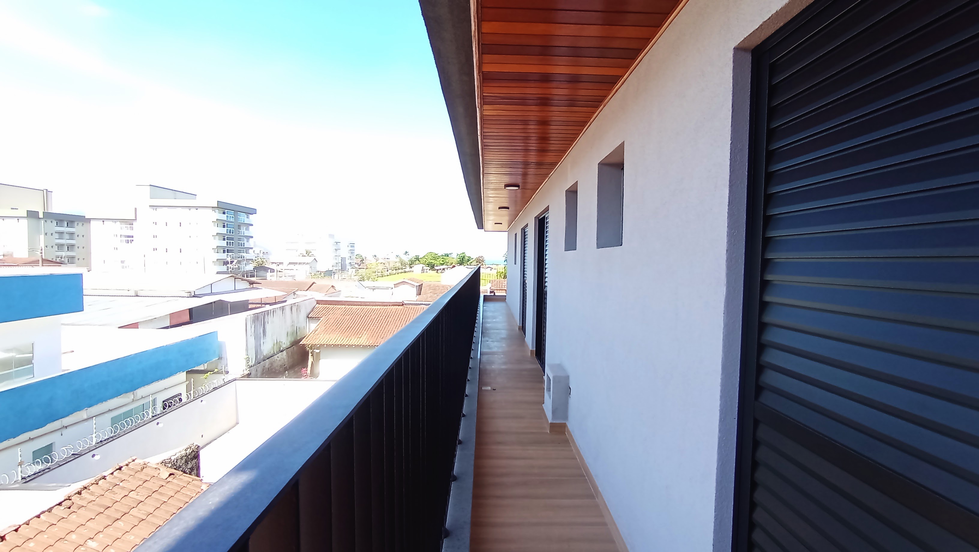 Apartamento à venda com 3 suítes, 124 m² no Edifício Residencial Apoema em Ubatuba/SP.