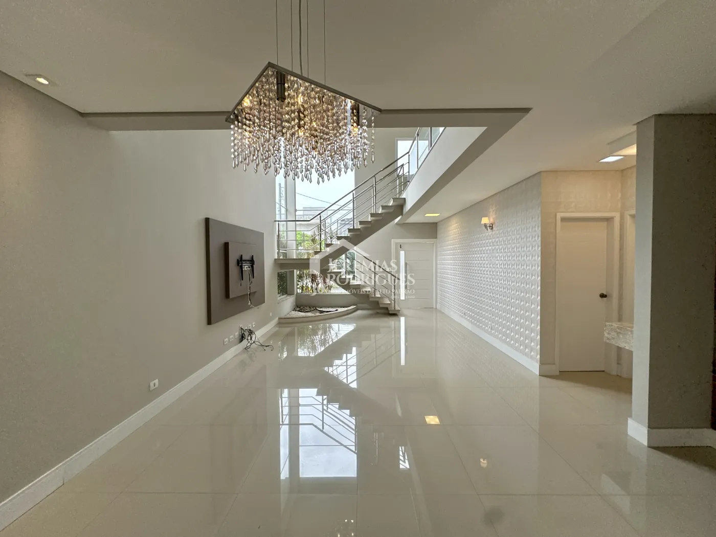 Casa com 3 dormitórios, 237 m² - Campos do Conde Chamboard - Tremembé/SP.