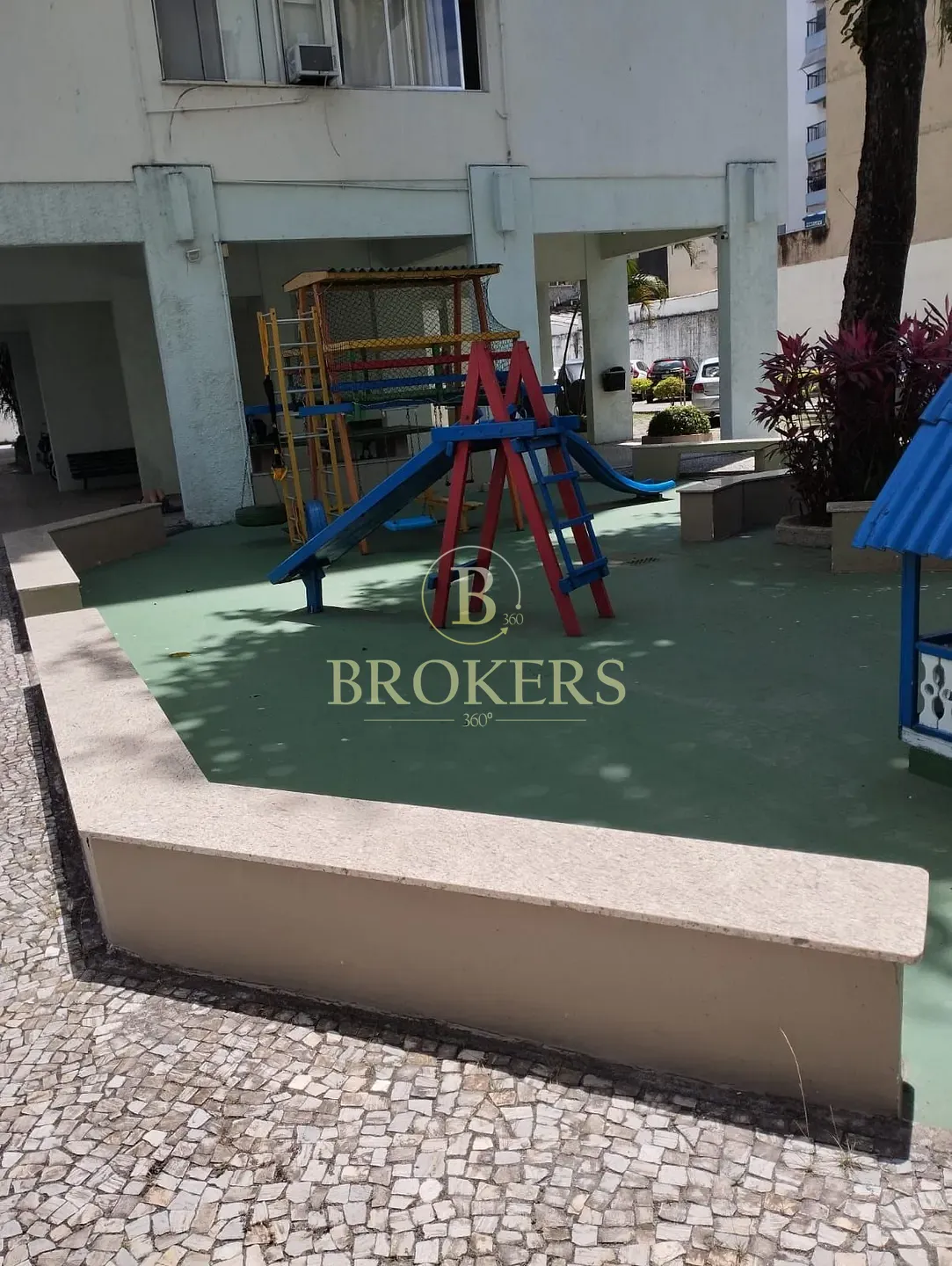 Apartamento com 2 quartos, em frente ao metrô, à Venda em  Botafogo, Rio de Janeiro. — foto 23