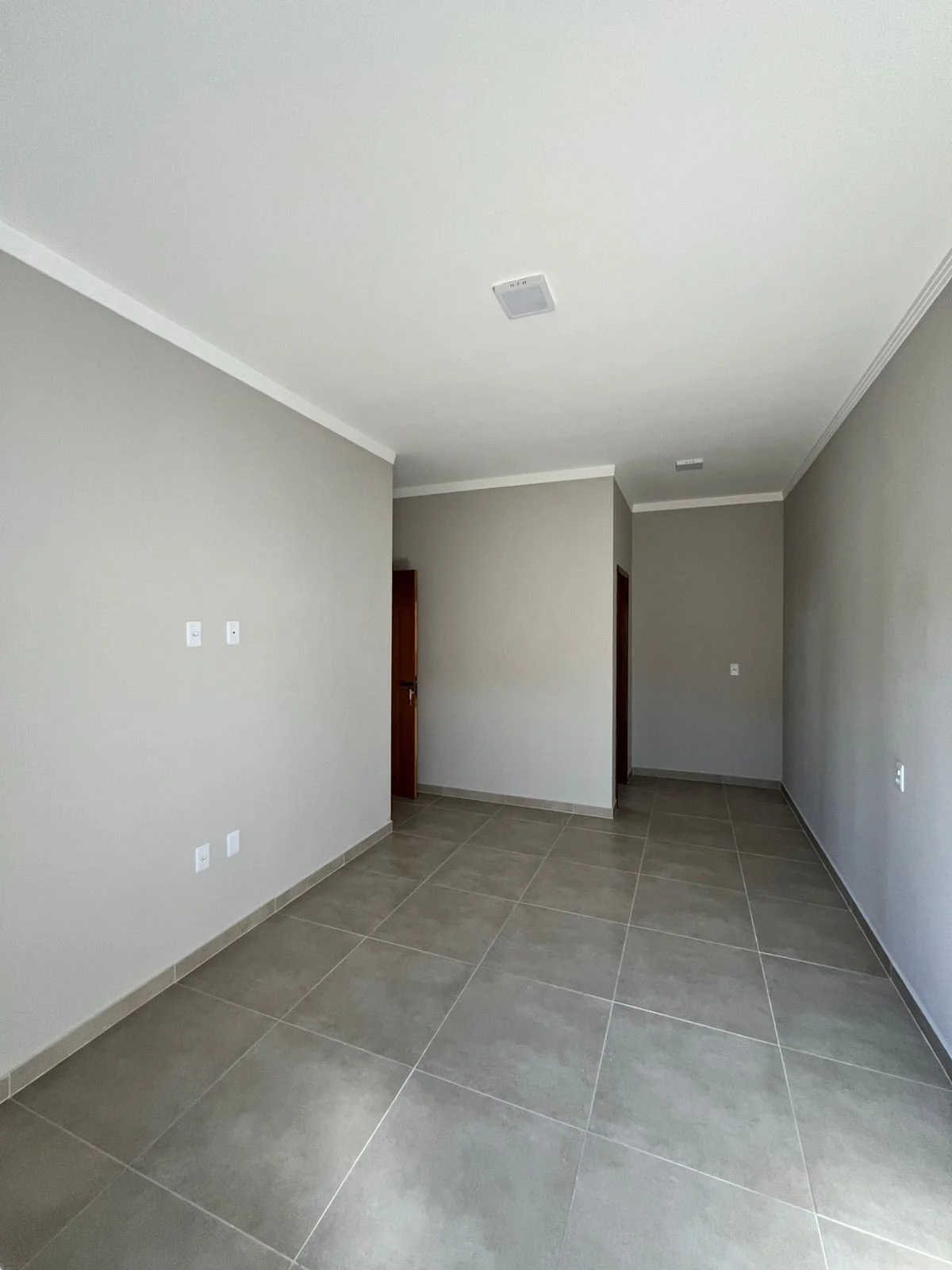 Casa à venda no Santa Clara – 3 quartos, suíte, área gourmet | Pindamonhangaba