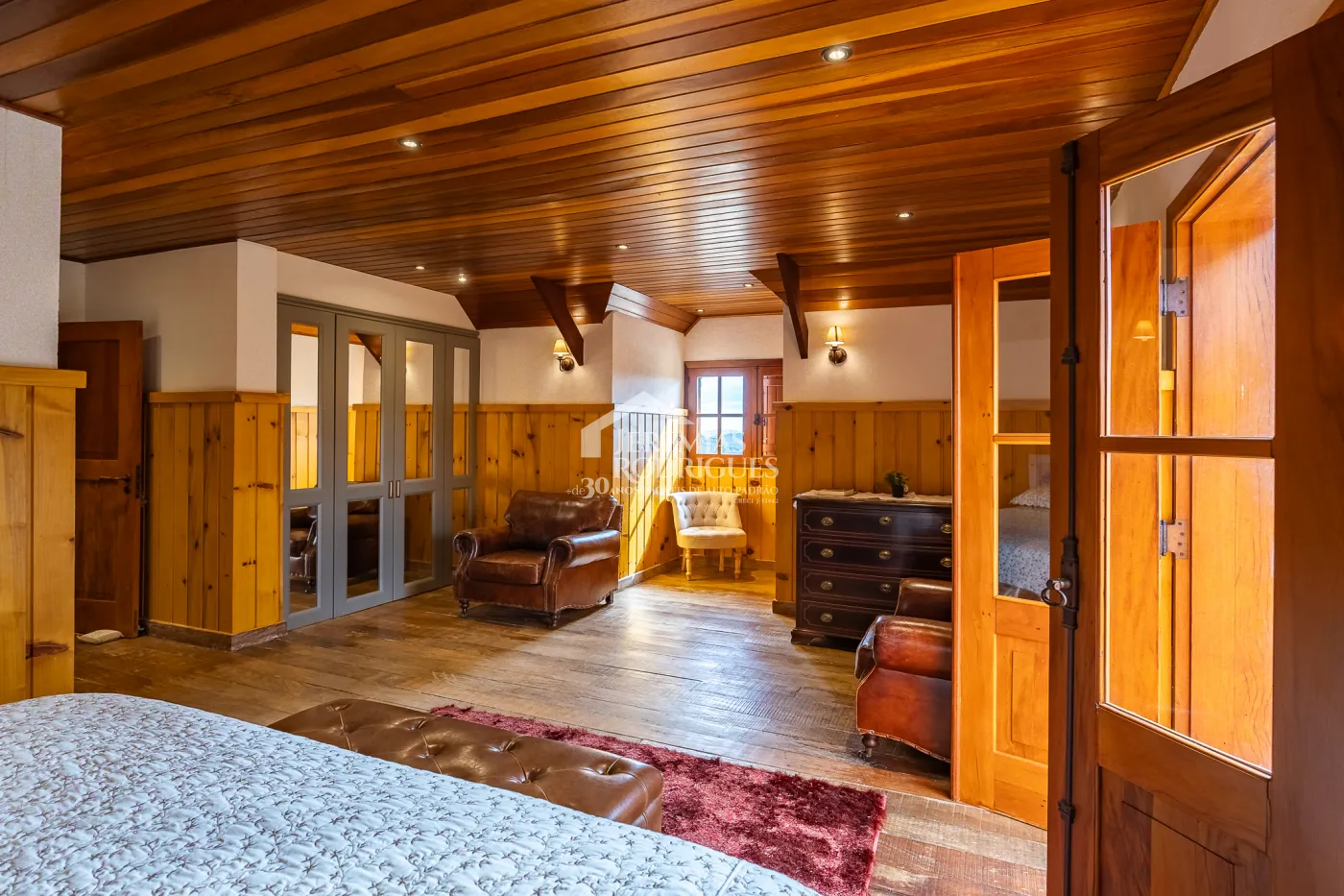 Fazenda com 2.904.000 m² - Sapucaí-Mirim - MG