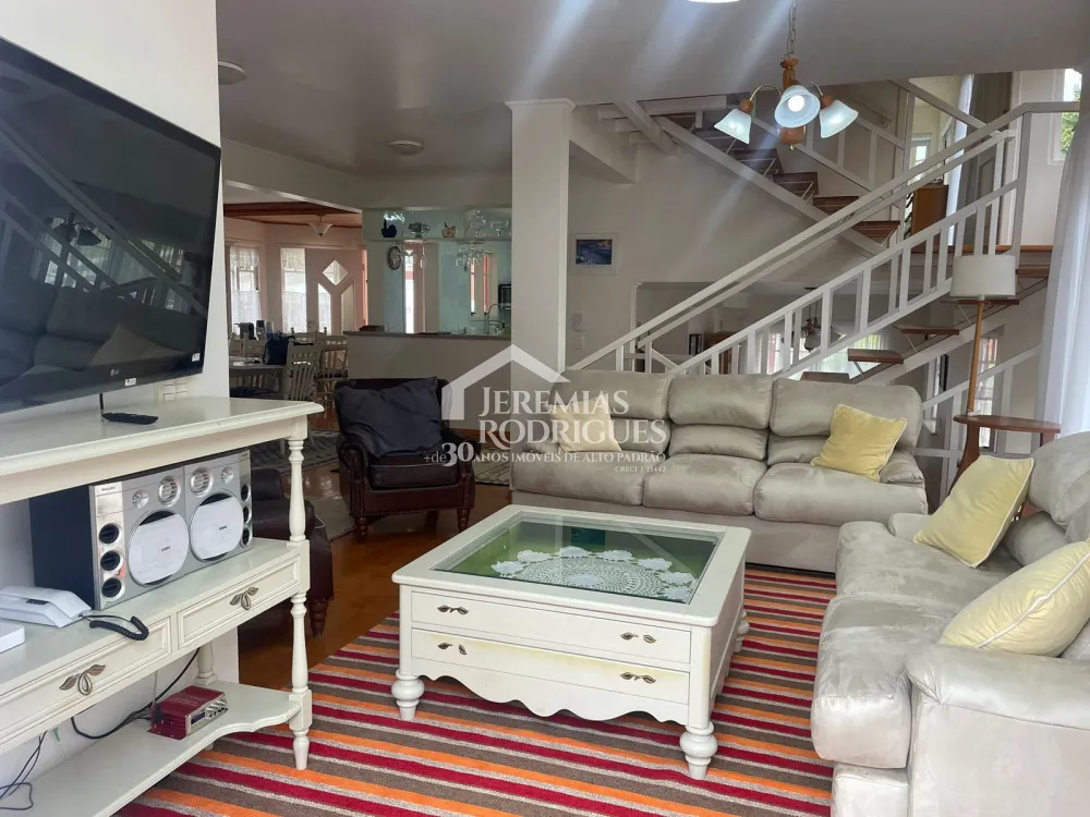 Casa com 6 dormitórios, 362 m² - Condomínio Iporanga, em Campos do Jordão/SP.