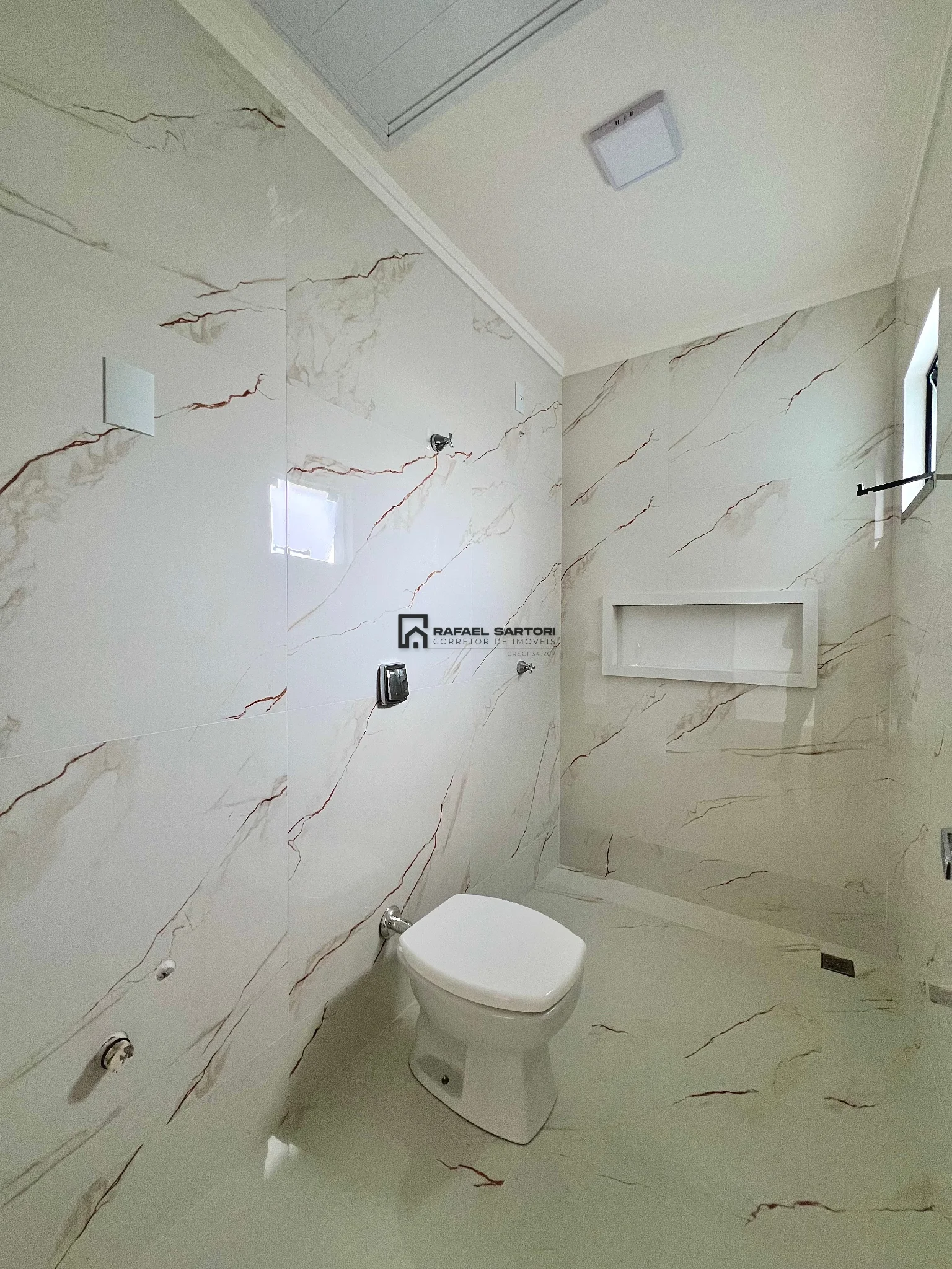 GEMINADO DUPLEX COM 02 SUÍTES — foto 13