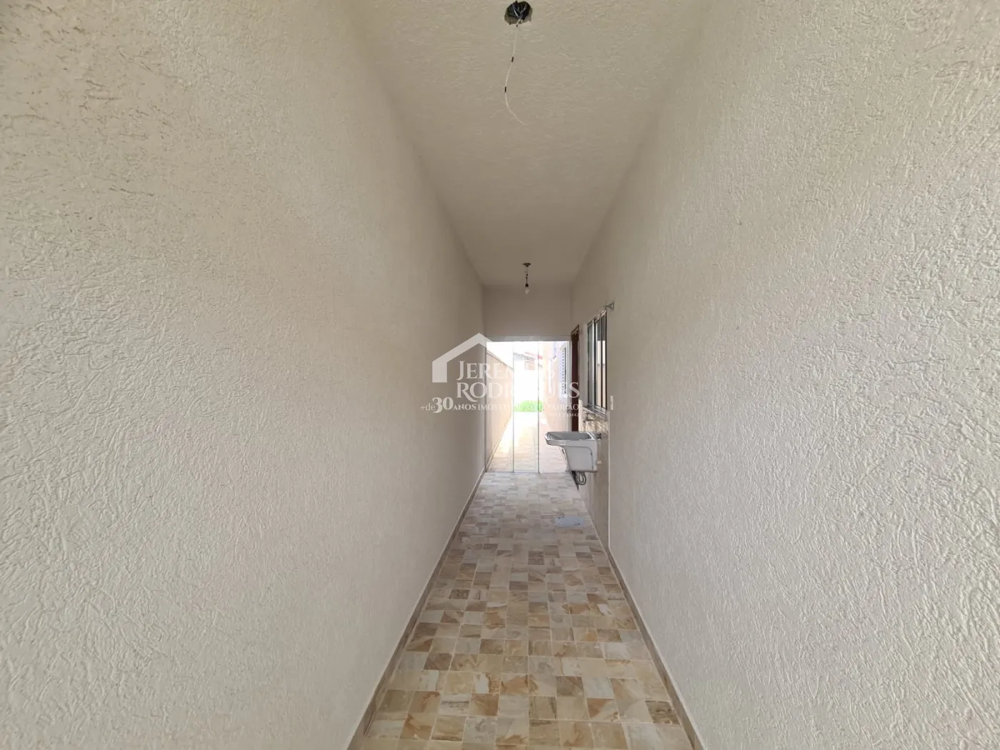 Casa com 3 dormitórios, 154 m² - Condomínio Parque Esperança - Taubaté/SP.
