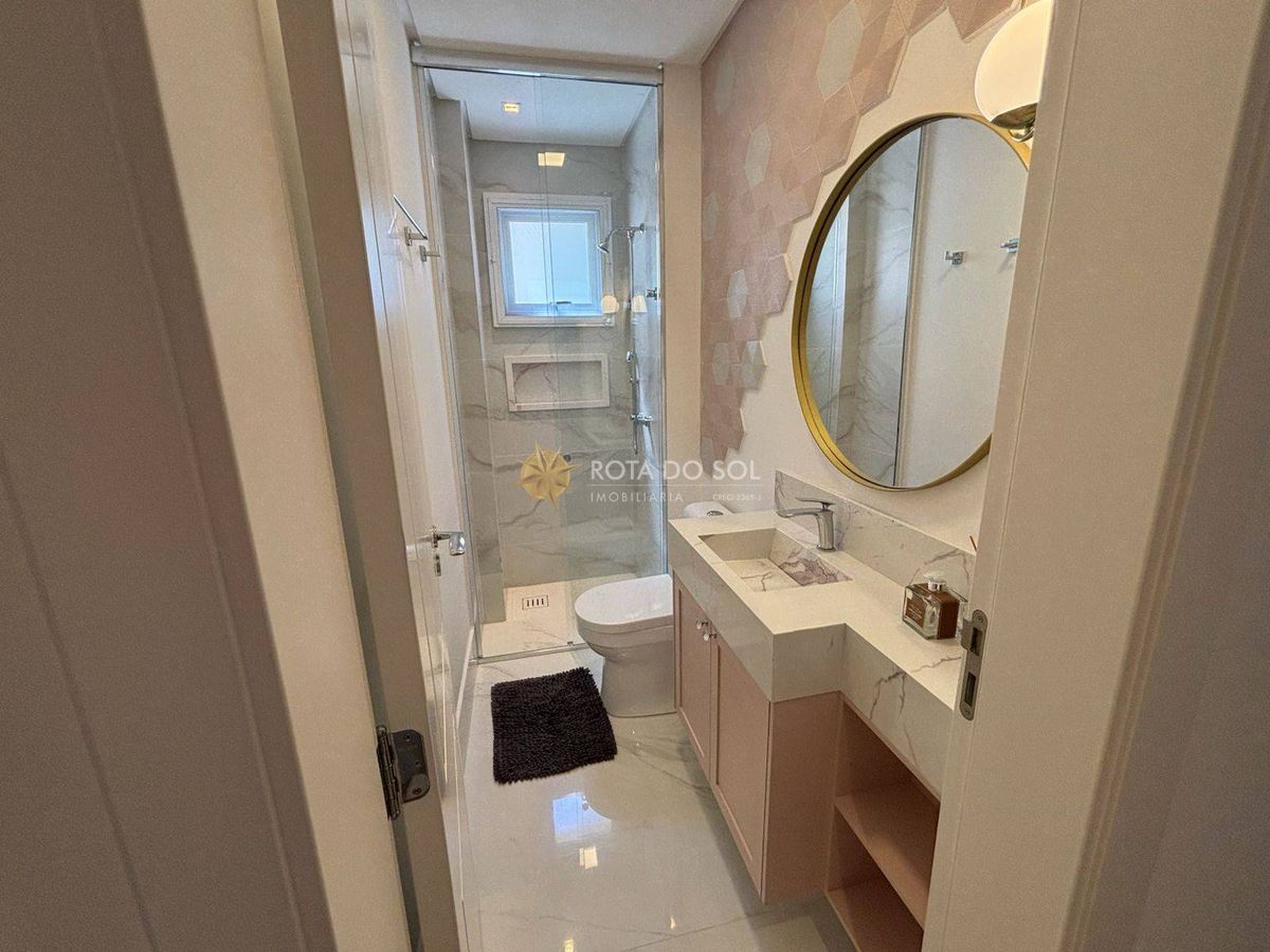 Apartamento Frente Mar 3 Suítes Canto da Praia Itapema SC — foto 14
