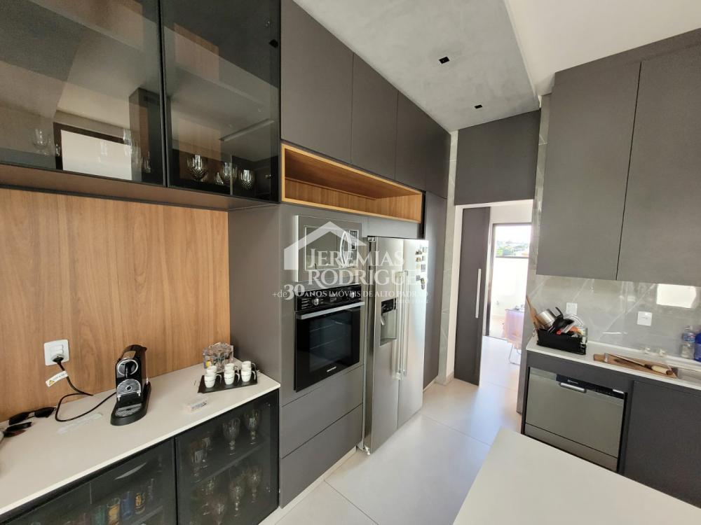 Casa com 3 dormitórios, 420 m² - Condomínio Reserva Bonsucesso - Pindamonhangaba/SP