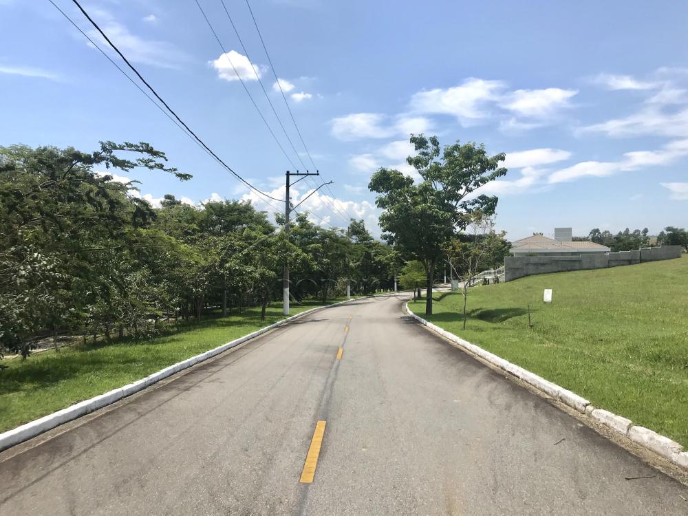 Terreno no Condomínio Reserva Altos do Cataguá em Taubaté