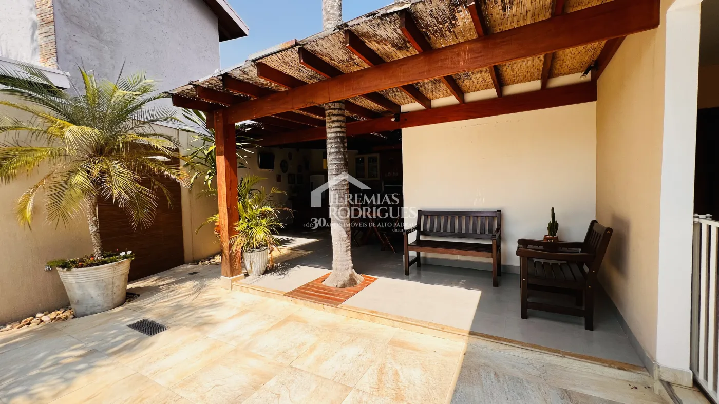 Casa com 3 dormitórios, 268 m² - Condomínio Taubaté Village - Taubaté/SP