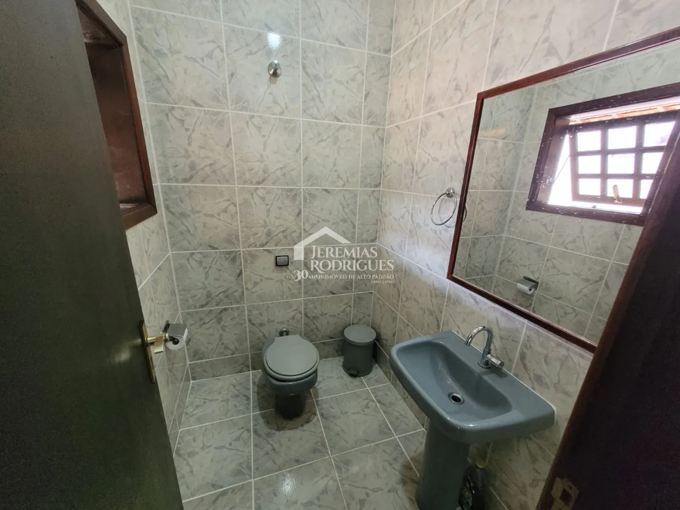 Casa com 3 dormitórios - Nossa Senhora do Perpétuo Socorro - Pindamonhangaba/SP