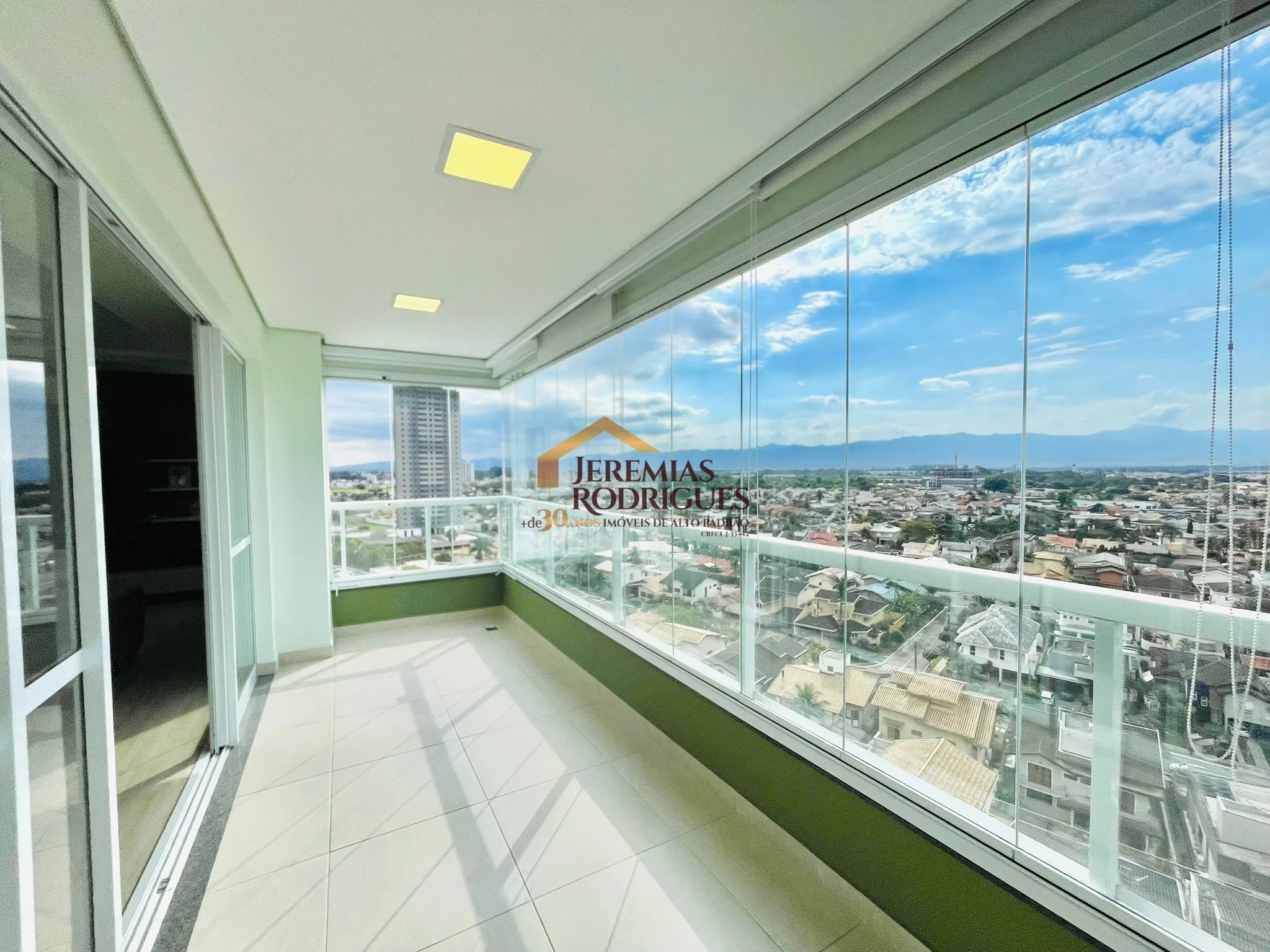 Apartamento para locação e venda Porteira fechada no Edifício Vert Residence em Taubaté/SP.