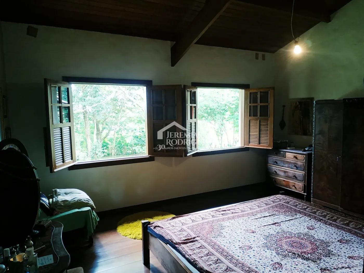 Oportunidade! Casa com 3 dormitórios no Condomínio Chácaras Cataguá em Taubaté/SP