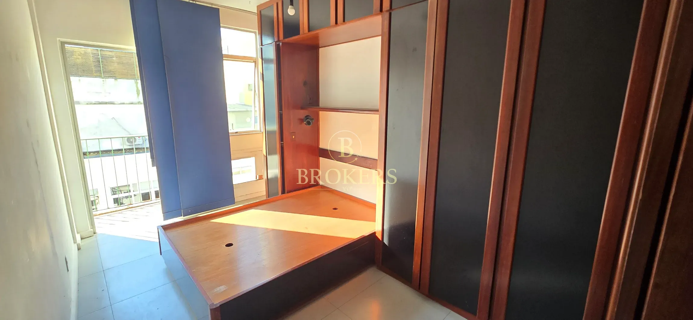 Apartamento quarto e sala a venda em Botafogo com Varanda, vista para o Cristo e Vaga de Garagem. — foto 13