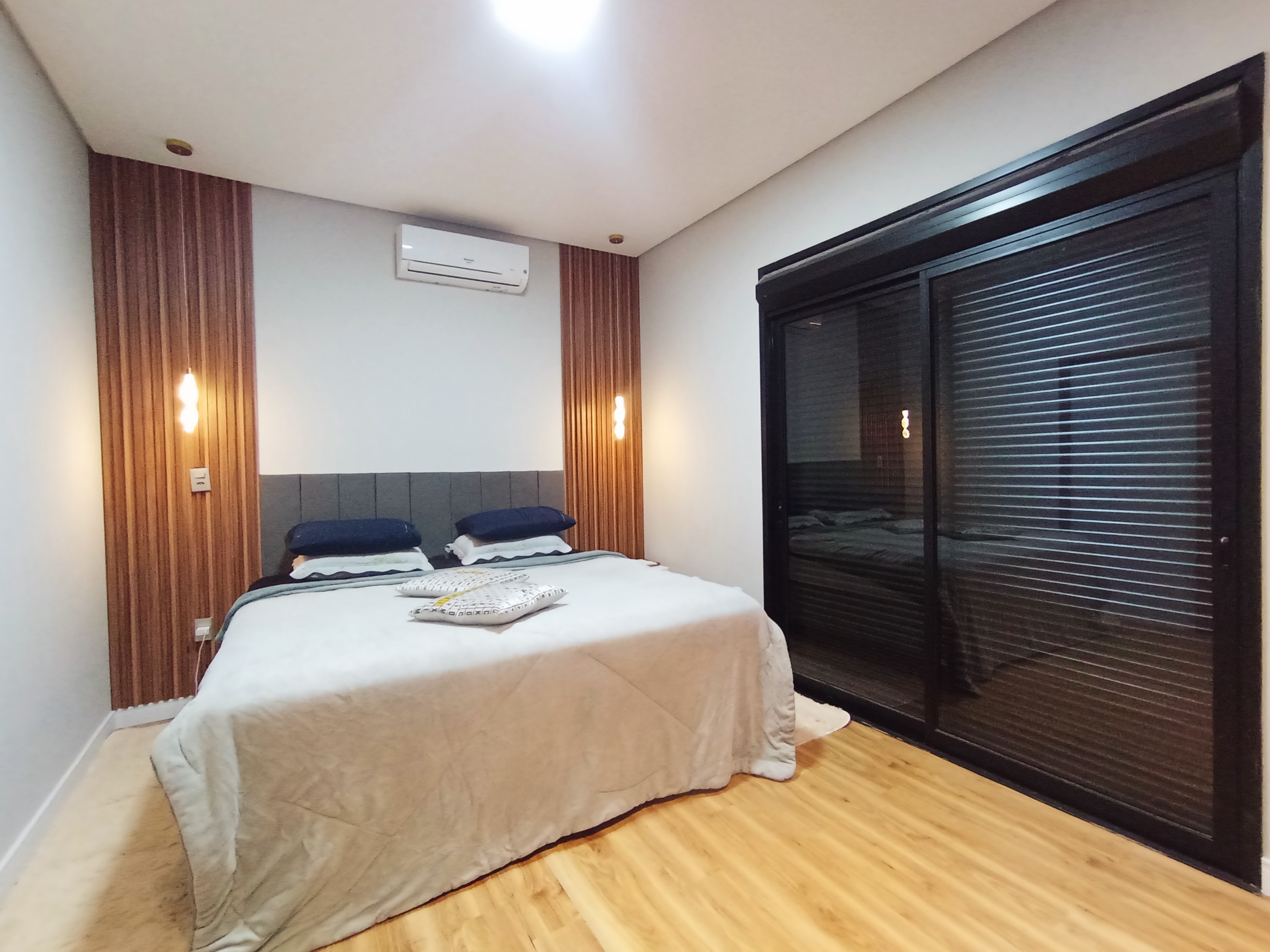 Casa à venda com 4 dormitórios no Condomínio Cyrela Landscape em Taubaté/SP.