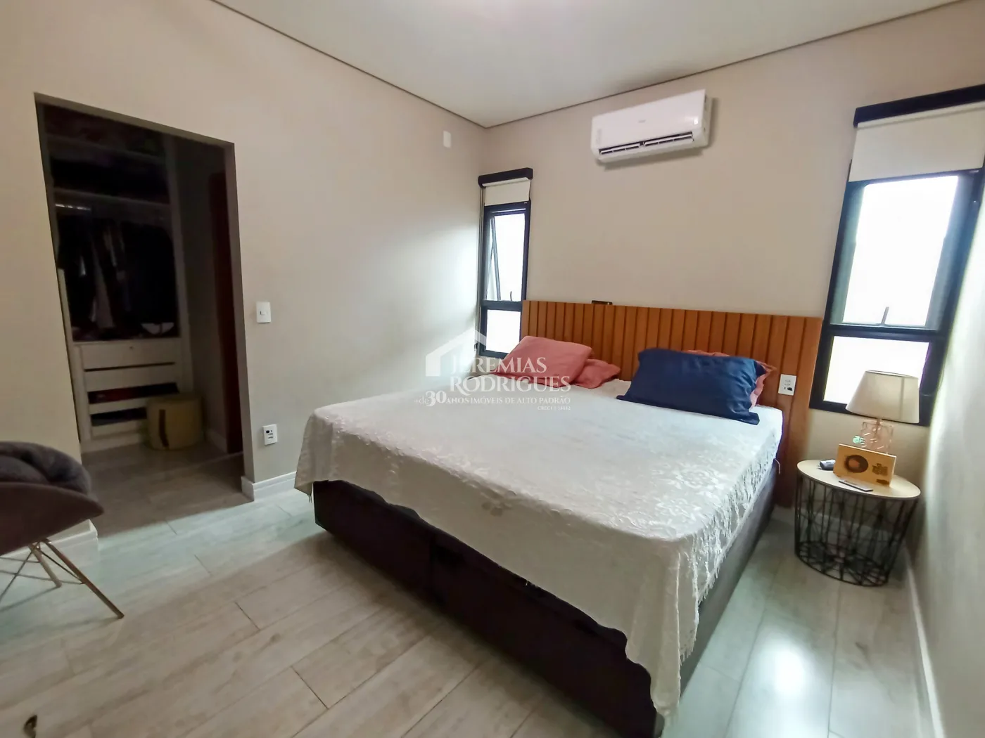 Casa para venda com 3 dormitórios no Residencial Pérola do Vale em Tremembé/SP