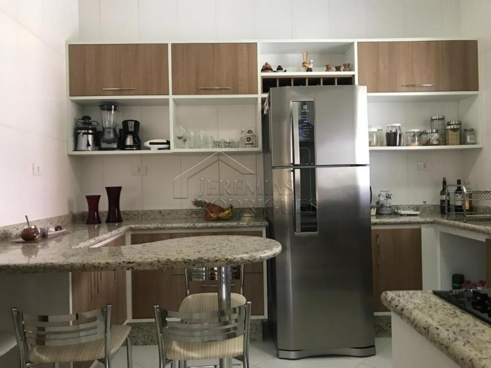 Casa à venda por R$ 1.250.000,00 - Tremembé/SP
