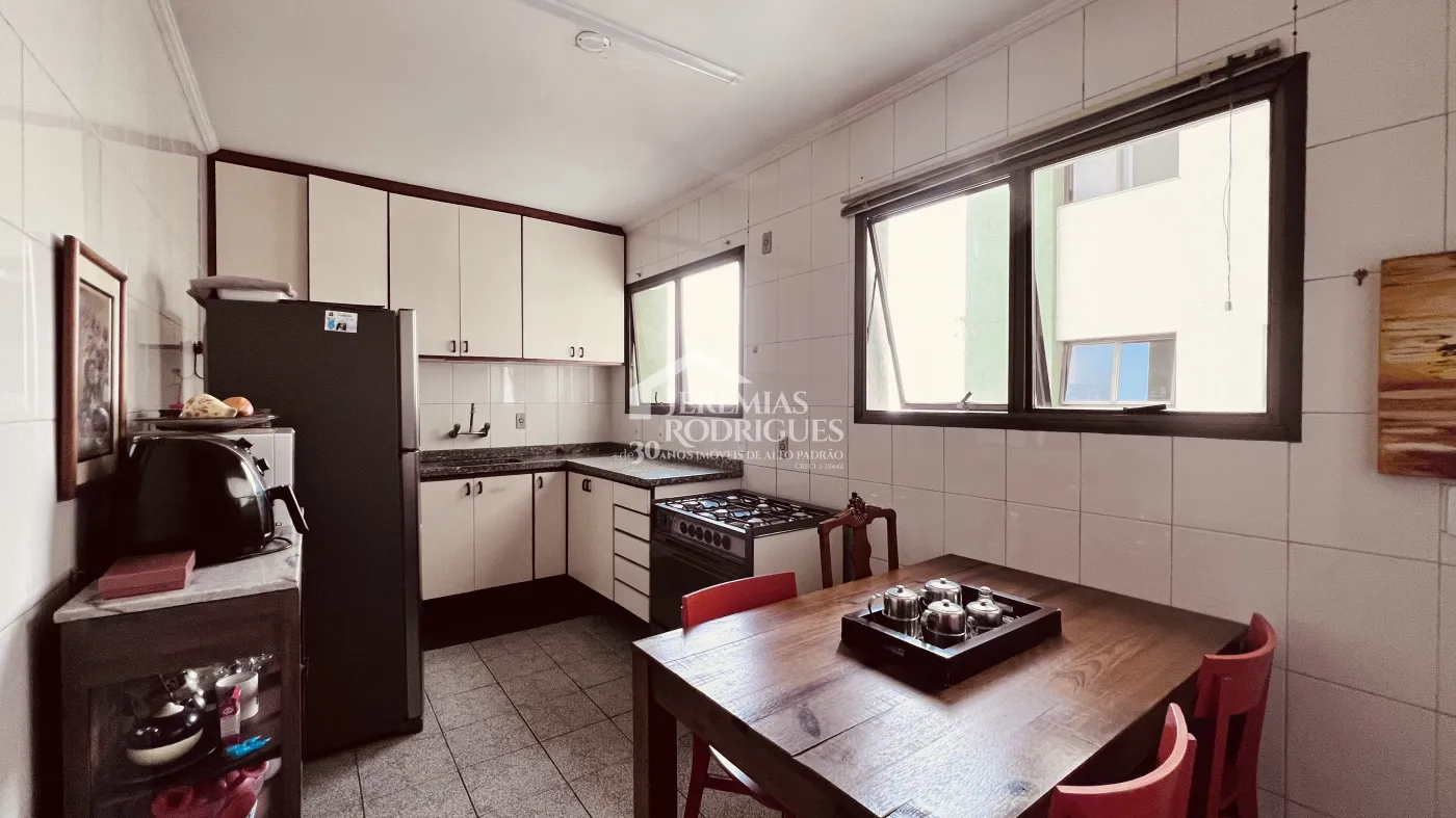 Apartamento com 3 dormitórios, 149 m² - Condomínio Green Tower - Taubaté/SP