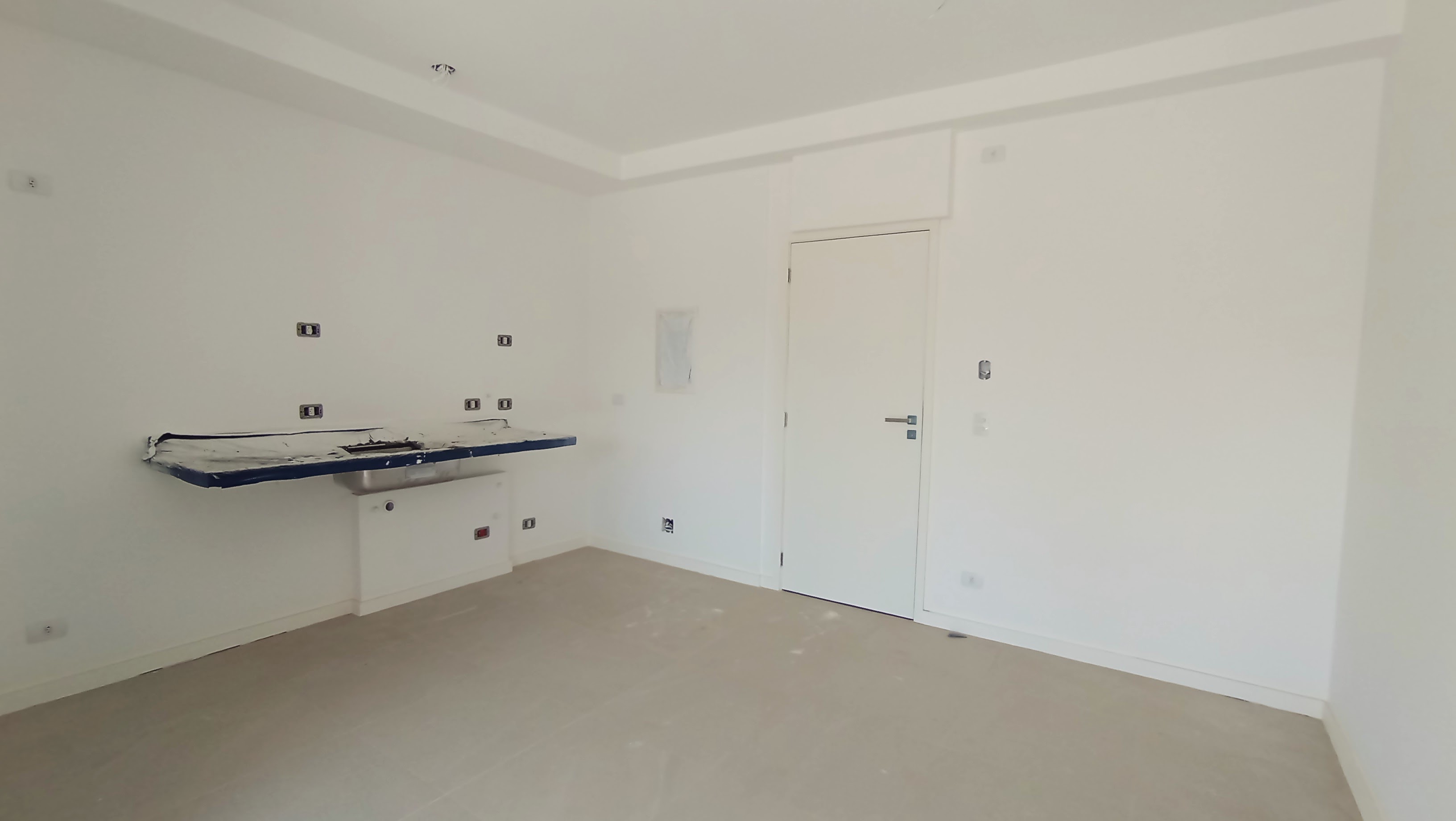 Apartamento à venda com 3 dormitórios, 98 m² no Condomínio Porto Gaia em Ubatuba/SP.