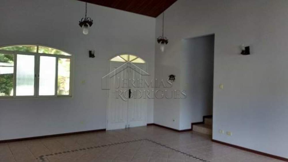 Casa com 3 dormitórios, 380 m² - Condomínio Chácaras Cataguá - Taubaté/SP.