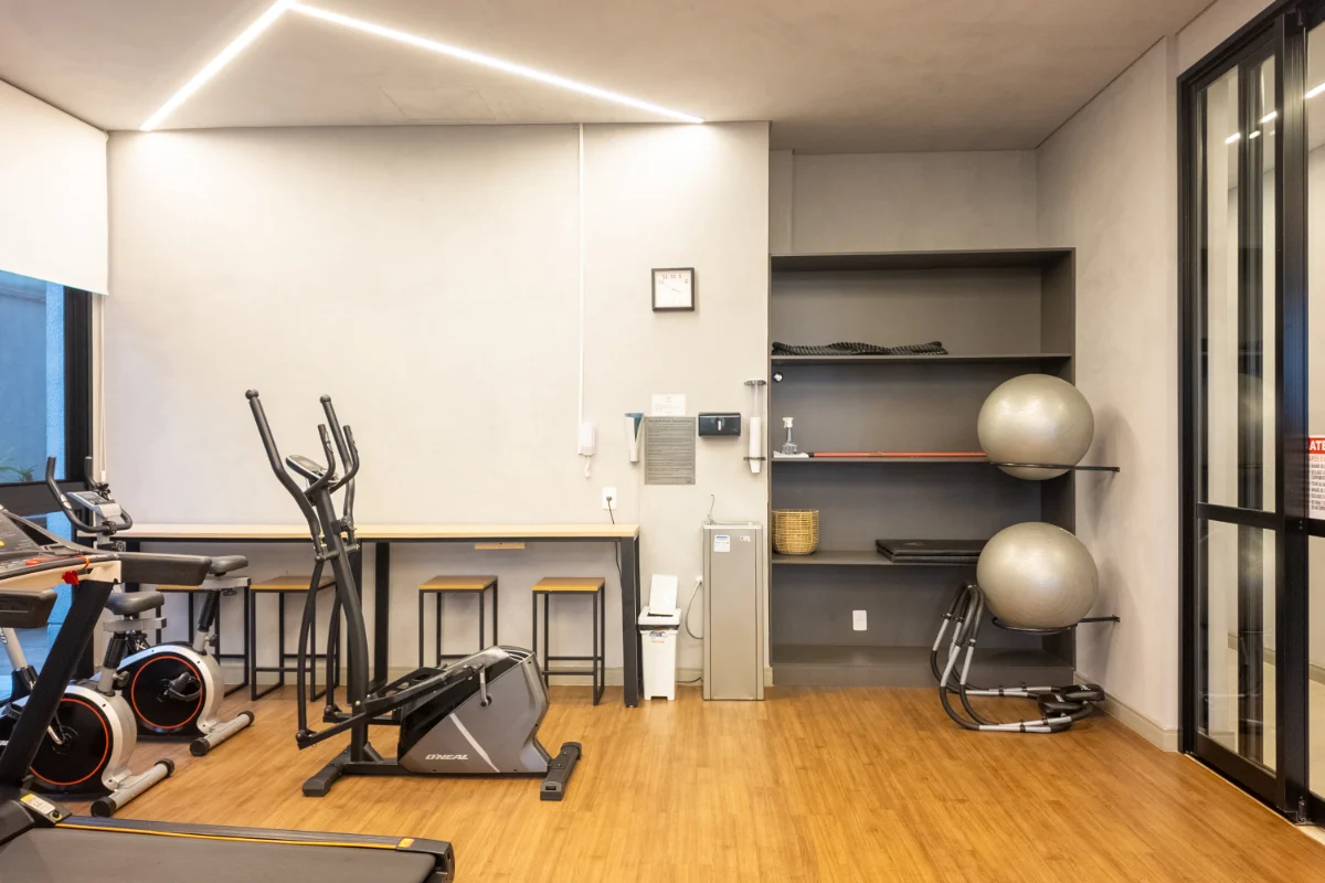 Studio mobiliado 43 m² | 700 m do metrô Praça da Árvore