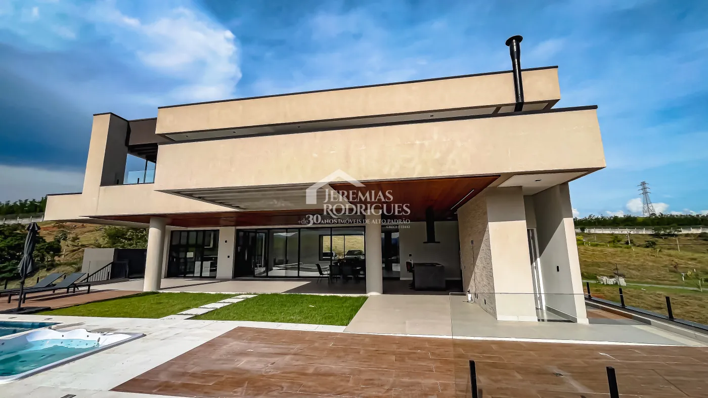 Casa com 3 suítes, 611 m² - Condomínio Village da Serra - Tremembé/SP