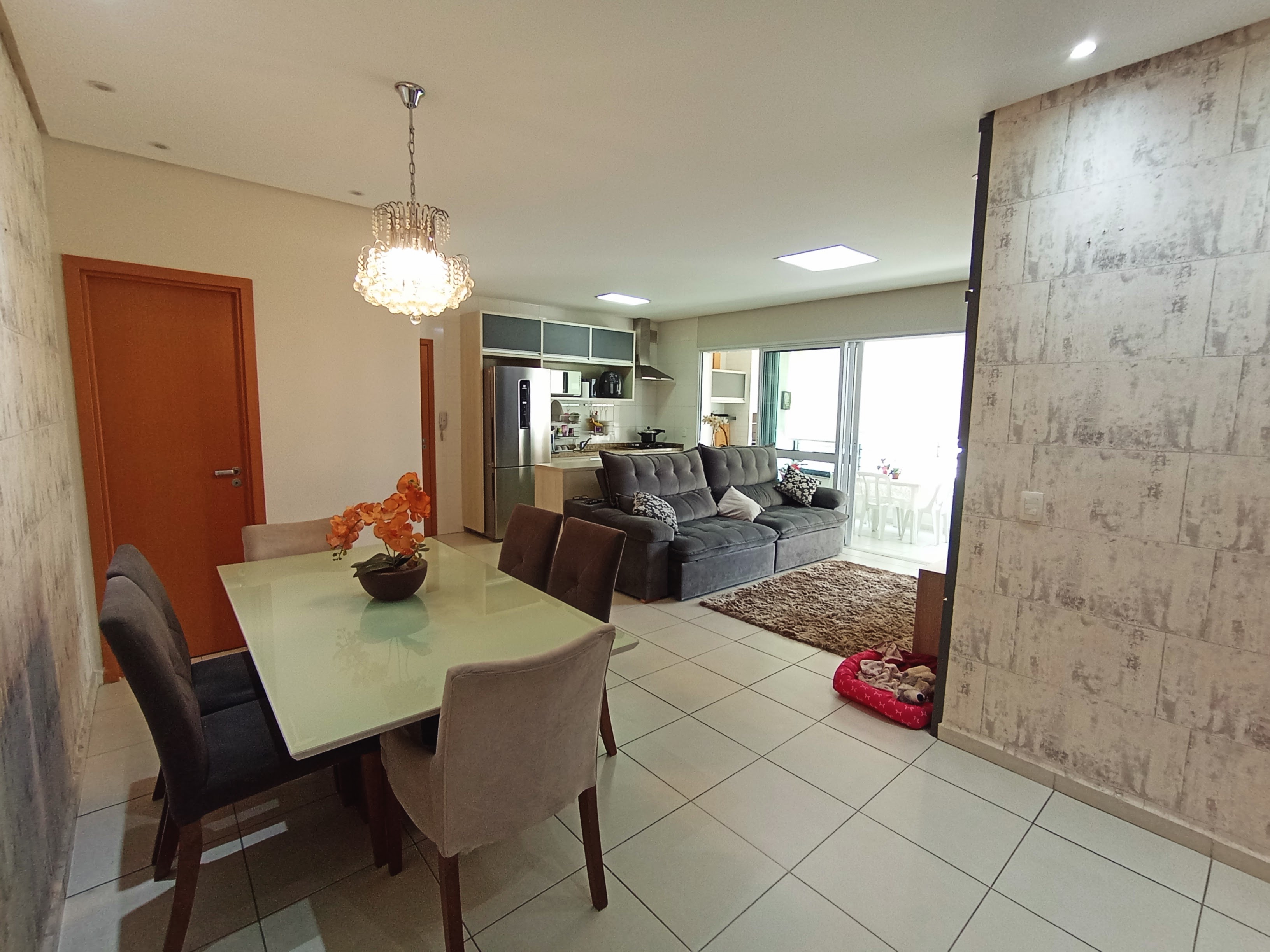 Apartamento à venda com 3 suítes, 114 m² no Condomínio Renaissance em Taubaté/SP.
