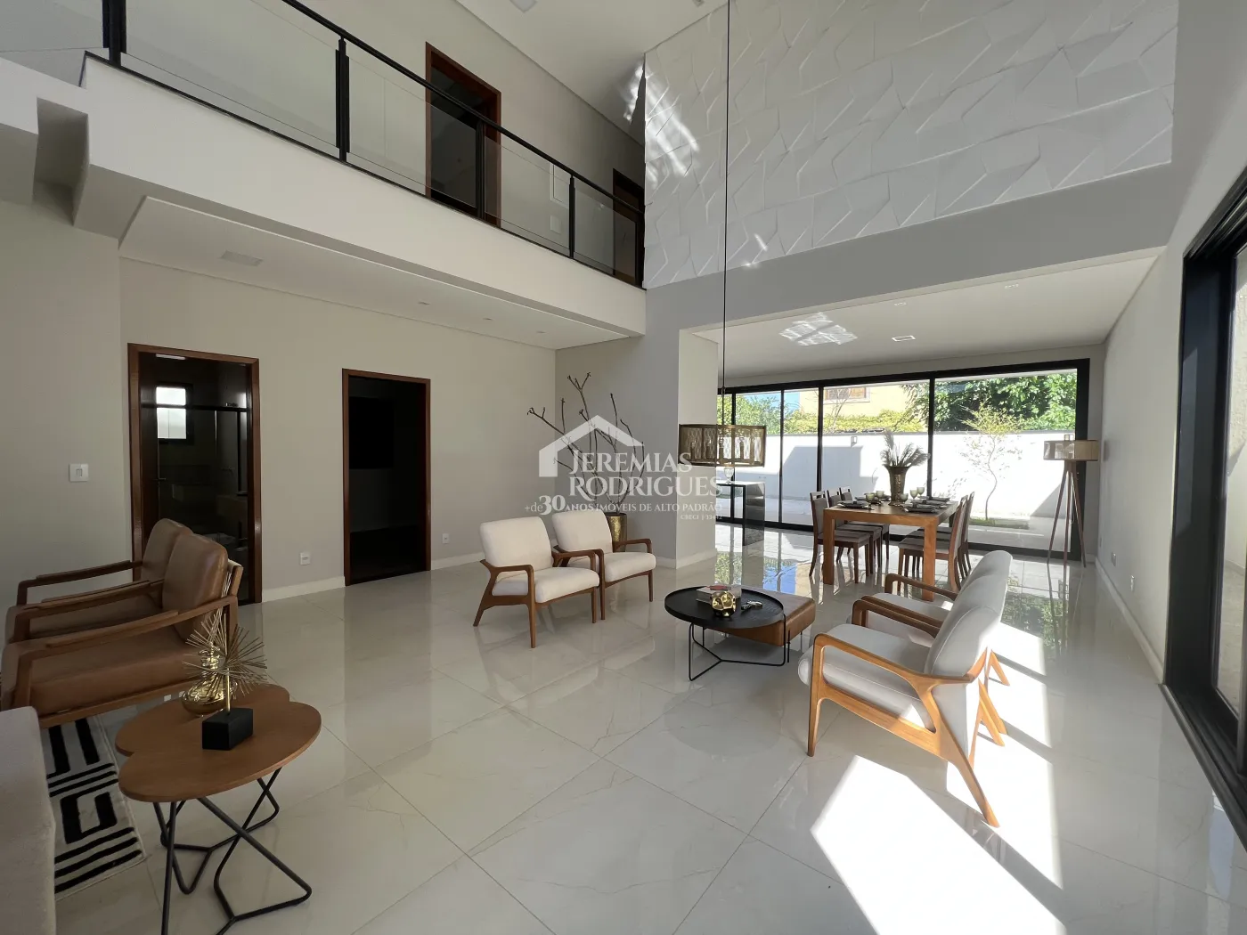 Casa com 4 dormitórios, 245 m² - Condomínio Colinas do Belém - Taubaté/SP
