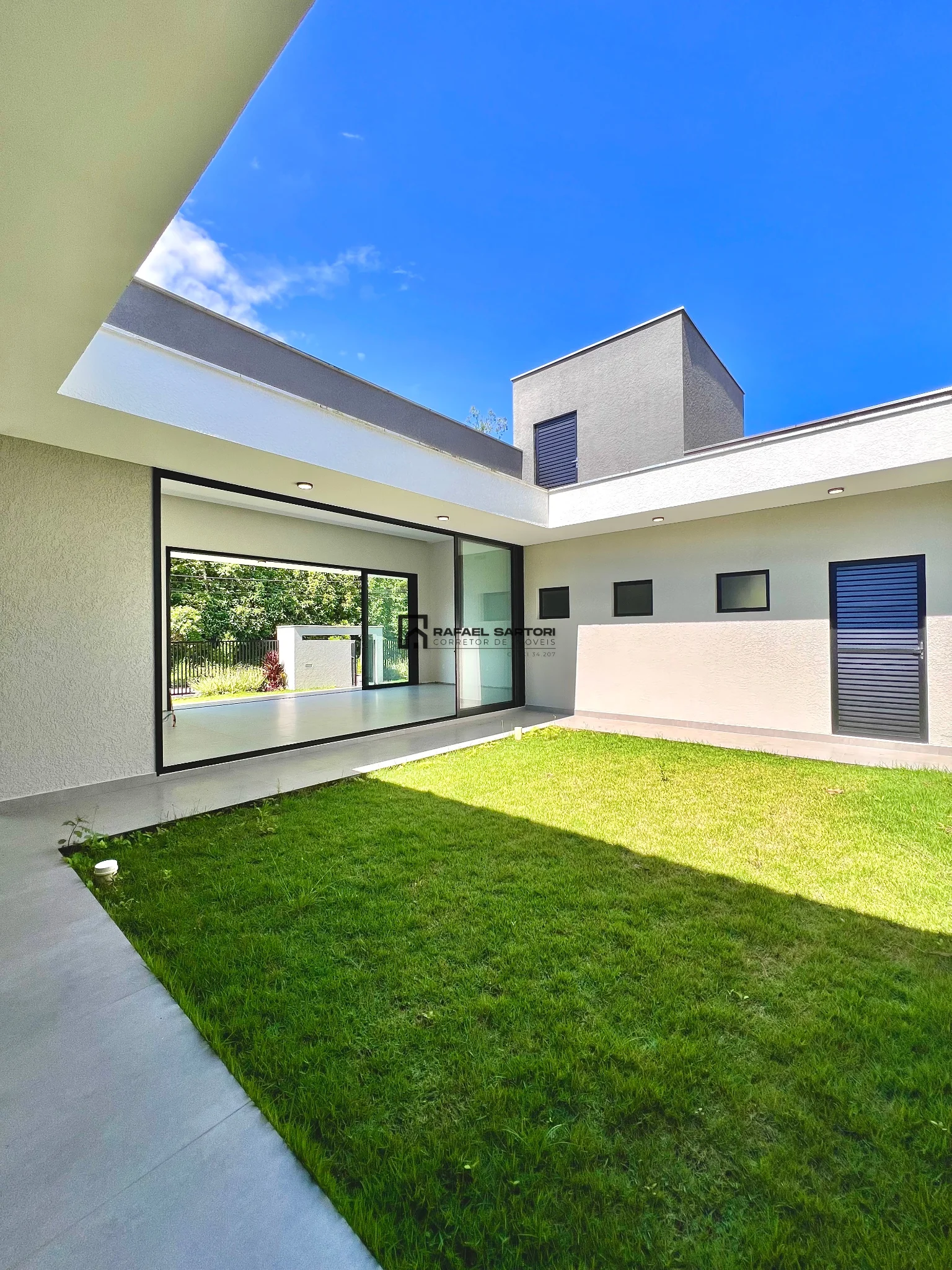 CASA NOVA COM 03 QUARTOS TRES RIOS DO SUL