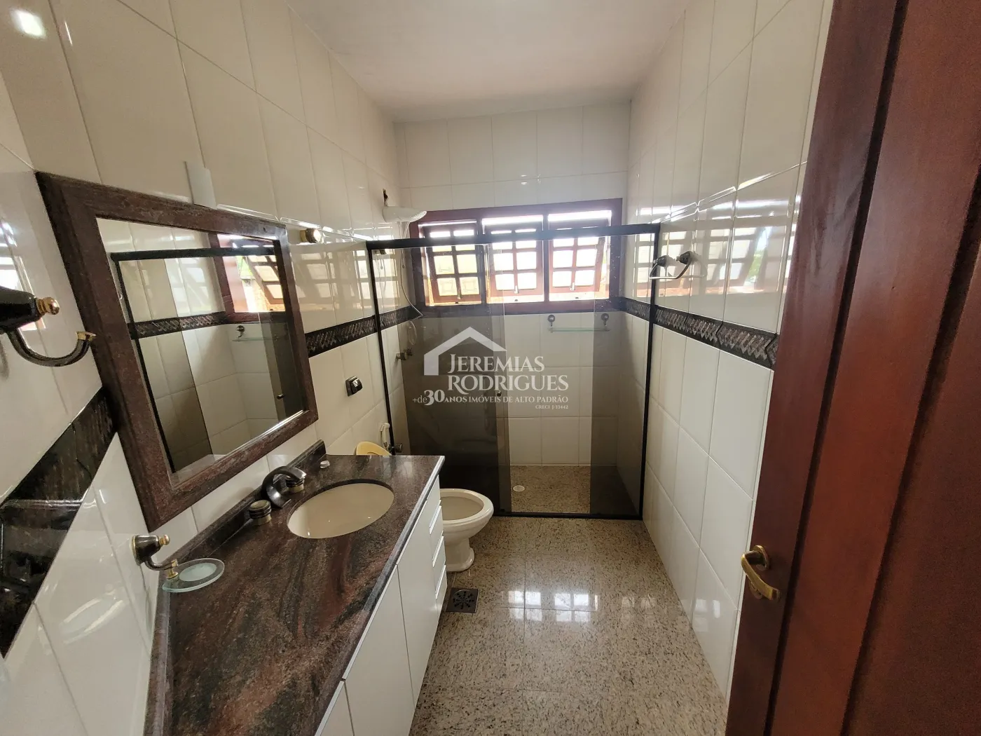 Casa com 4 dormitórios, 330 m² - Condomínio Village Paineiras- Pindamonhangaba/SP.