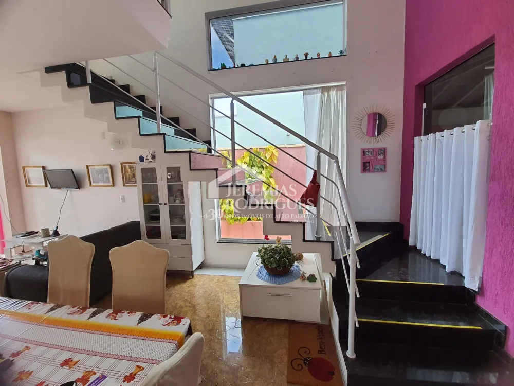 Casa com 4 dormitórios, 200 m² - Condomínio Campos do Conde II - Tremembé/SP