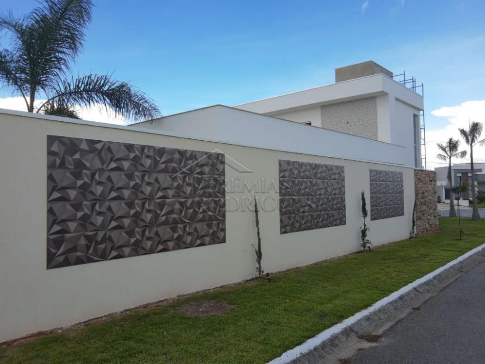 Casa à venda por R$ 1.700.000,00 - Pindamonhangaba/SP