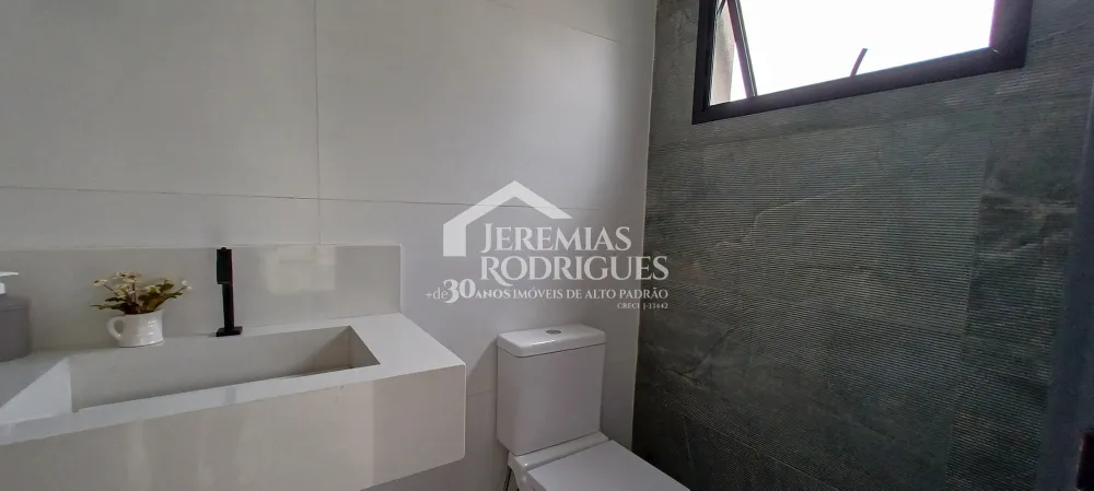 Casa com 3 suítes para venda e locação, com 245 m² no Condomínio Village Splendore em Pindamonhangaba/SP