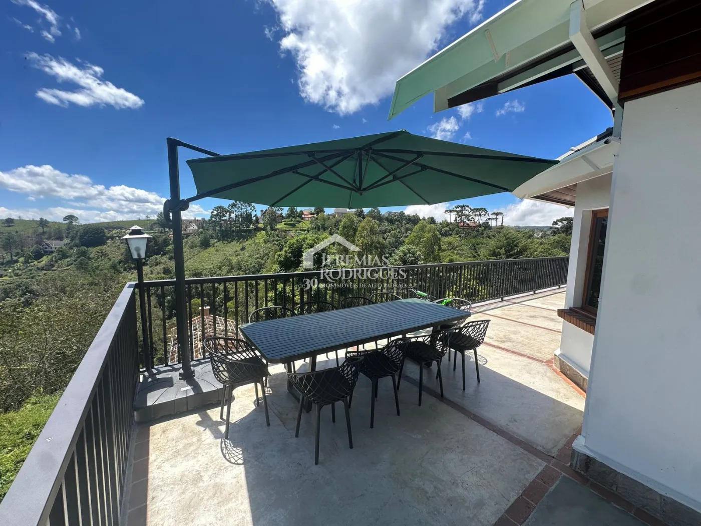 Casa para venda com 6 suítes no Capivari em Campos do Jordão/SP