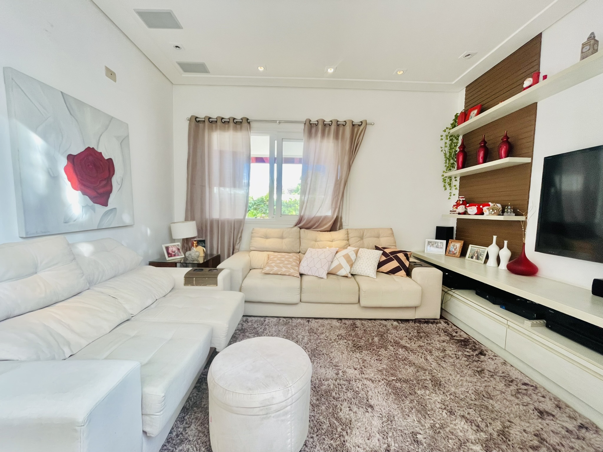 Casa para venda com 4 dormitórios no Condomínio Campos Do Conde I em Tremembé/SP