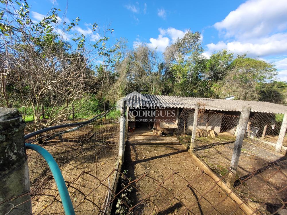 Sítio á venda no Jardim Sandra Maria em Taubaté/SP